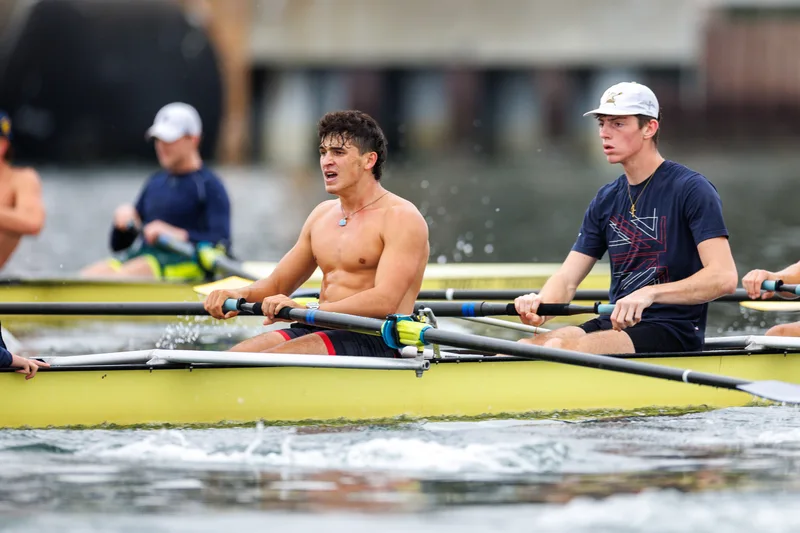 OAKLAND, CA :  September 19 2026. University of California Men’s Crew practice on the Oakland/Alameda Estuary. At the T. Gary Rogers Rowing Center. (Photo by Zach Franzezn)