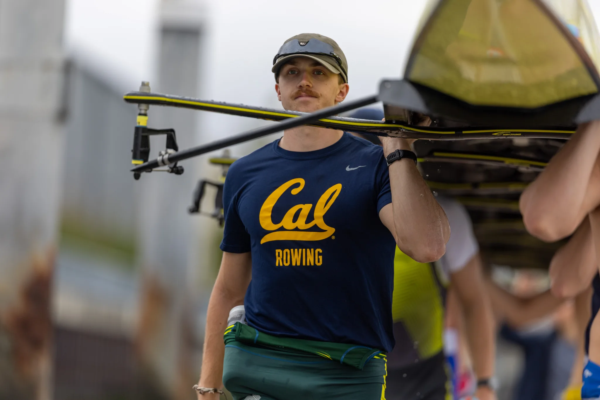 OAKLAND, CA :  August 29 2026. University of California Men’s Crew practice on the Oakland/Alameda Estuary. At the T. Gary Rogers Rowing Center. (Photo by Zach Franzezn)