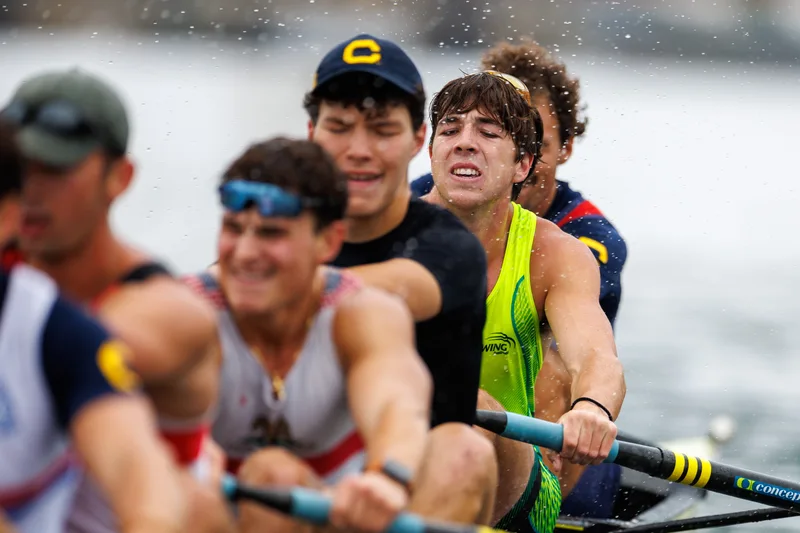 OAKLAND, CA :  September 19 2026. University of California Men’s Crew practice on the Oakland/Alameda Estuary. At the T. Gary Rogers Rowing Center. (Photo by Zach Franzezn)