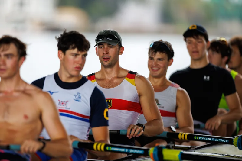 OAKLAND, CA :  September 19 2026. University of California Men’s Crew practice on the Oakland/Alameda Estuary. At the T. Gary Rogers Rowing Center. (Photo by Zach Franzezn)