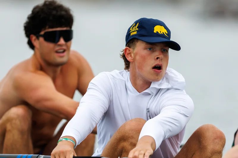 OAKLAND, CA :  September 19 2026. University of California Men’s Crew practice on the Oakland/Alameda Estuary. At the T. Gary Rogers Rowing Center. (Photo by Zach Franzezn)