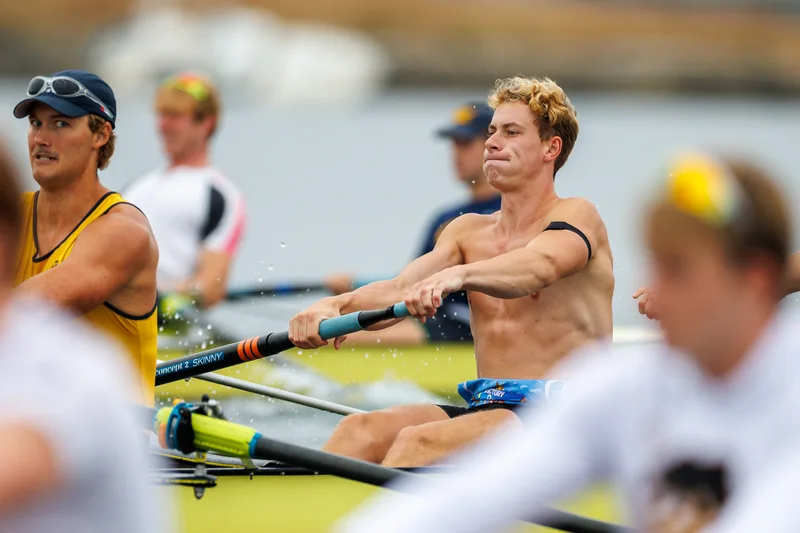OAKLAND, CA :  September 19 2026. University of California Men’s Crew practice on the Oakland/Alameda Estuary. At the T. Gary Rogers Rowing Center. (Photo by Zach Franzezn)