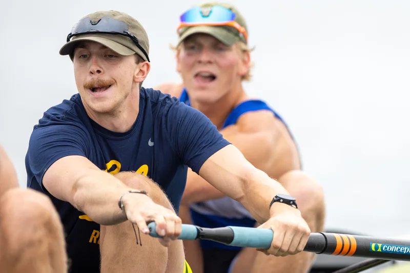 OAKLAND, CA :  August 29 2026. University of California Men’s Crew practice on the Oakland/Alameda Estuary. At the T. Gary Rogers Rowing Center. (Photo by Zach Franzezn)