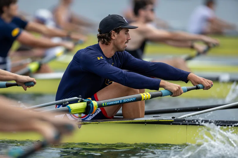 OAKLAND, CA :  August 29 2026. University of California Men’s Crew practice on the Oakland/Alameda Estuary. At the T. Gary Rogers Rowing Center. (Photo by Zach Franzezn)