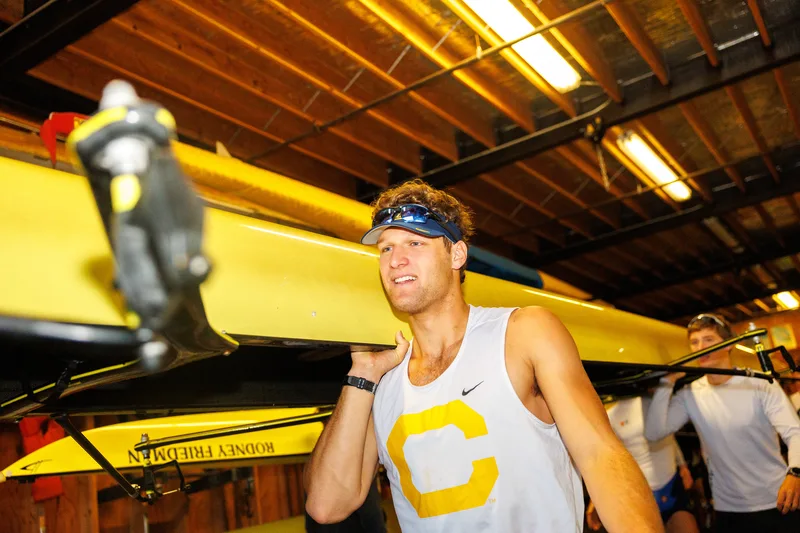OAKLAND, CA :  September 19 2026. University of California Men’s Crew practice on the Oakland/Alameda Estuary. At the T. Gary Rogers Rowing Center. (Photo by Zach Franzezn)