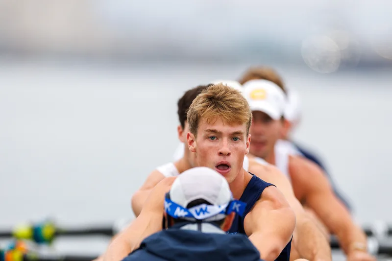 OAKLAND, CA :  September 19 2026. University of California Men’s Crew practice on the Oakland/Alameda Estuary. At the T. Gary Rogers Rowing Center. (Photo by Zach Franzezn)