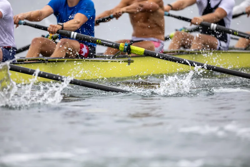OAKLAND, CA :  August 29 2026. University of California Men’s Crew practice on the Oakland/Alameda Estuary. At the T. Gary Rogers Rowing Center. (Photo by Zach Franzezn)