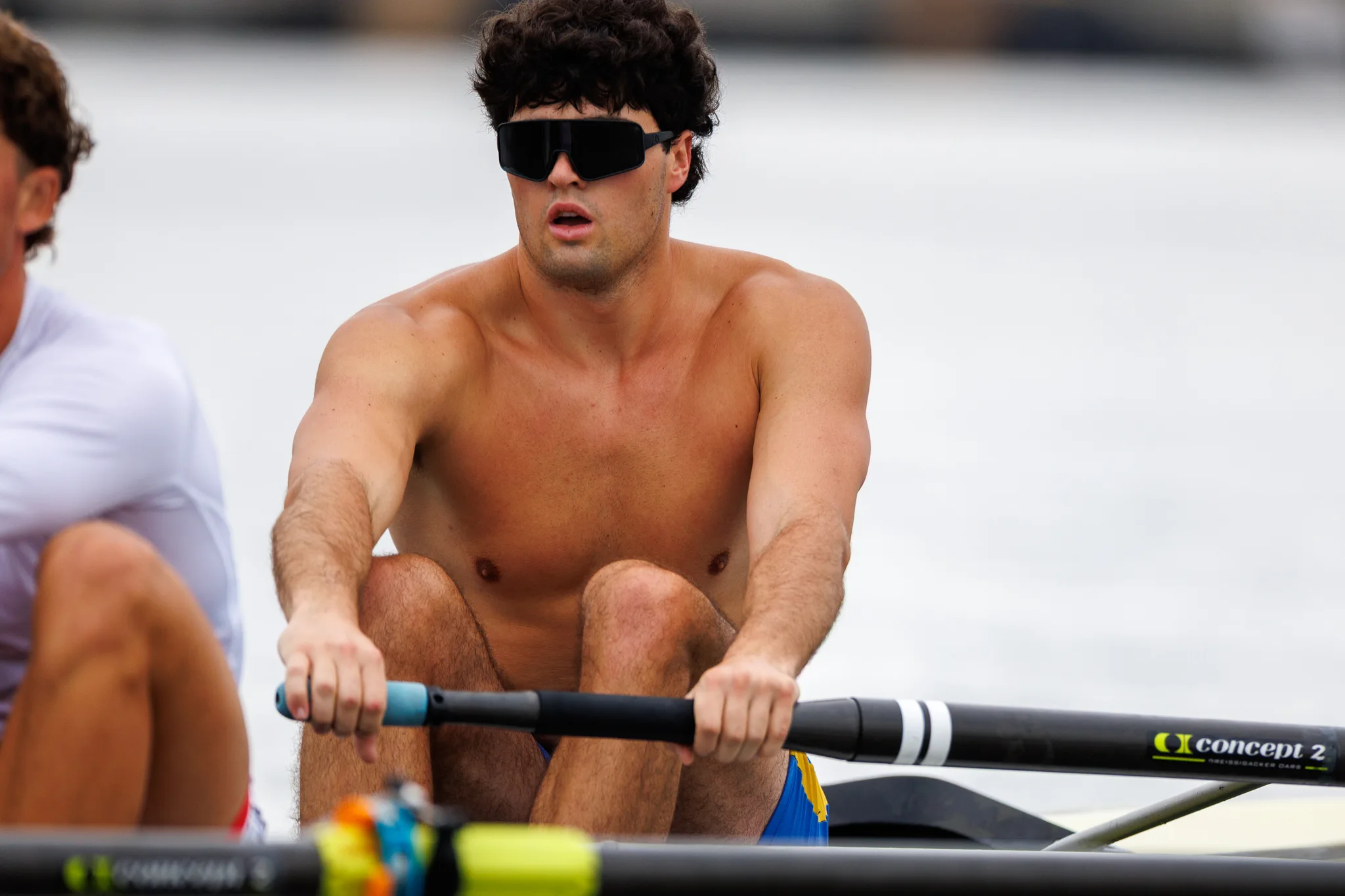 OAKLAND, CA :  September 19 2026. University of California Men’s Crew practice on the Oakland/Alameda Estuary. At the T. Gary Rogers Rowing Center. (Photo by Zach Franzezn)