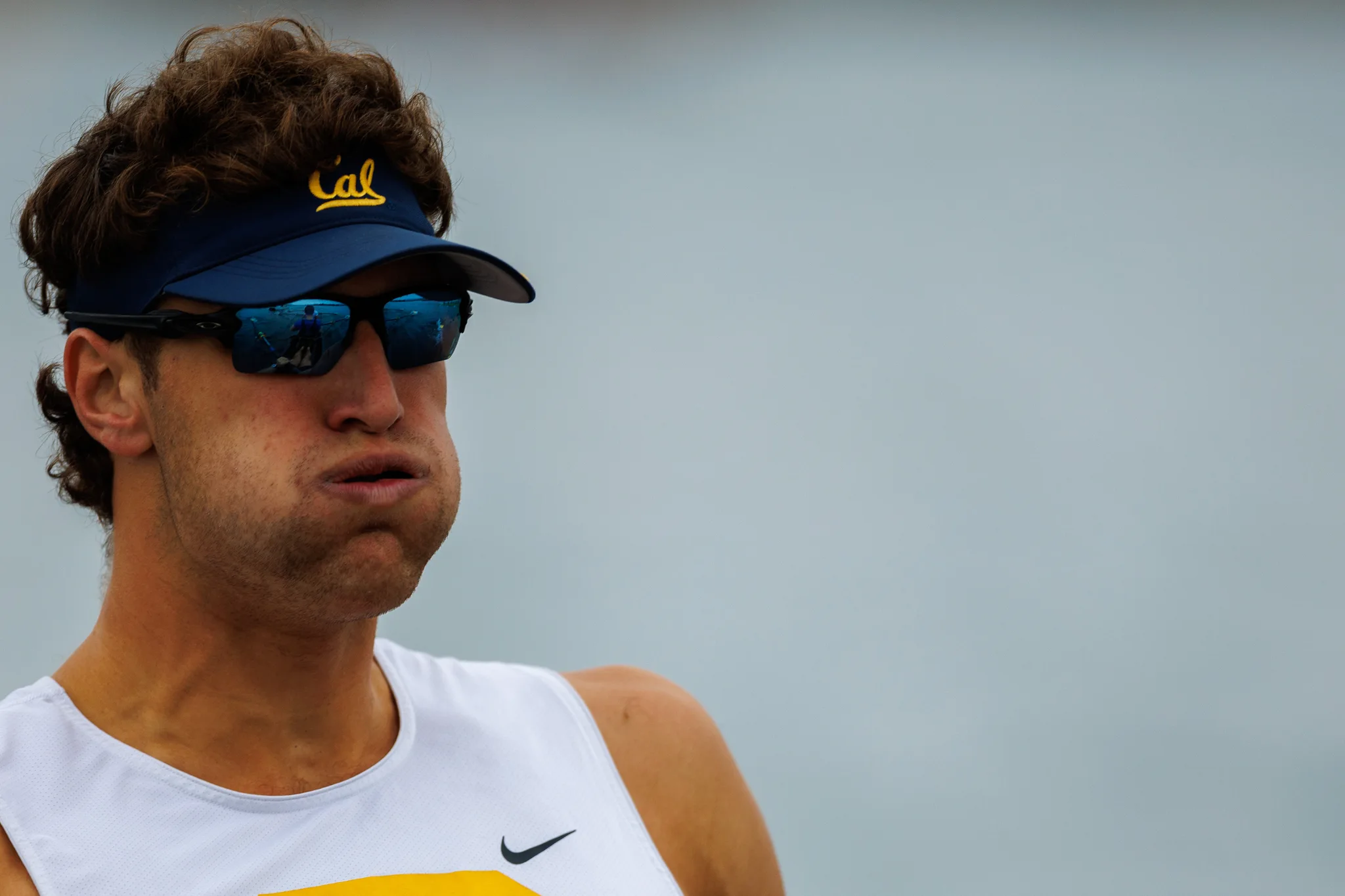 OAKLAND, CA :  September 19 2026. University of California Men’s Crew practice on the Oakland/Alameda Estuary. At the T. Gary Rogers Rowing Center. (Photo by Zach Franzezn)