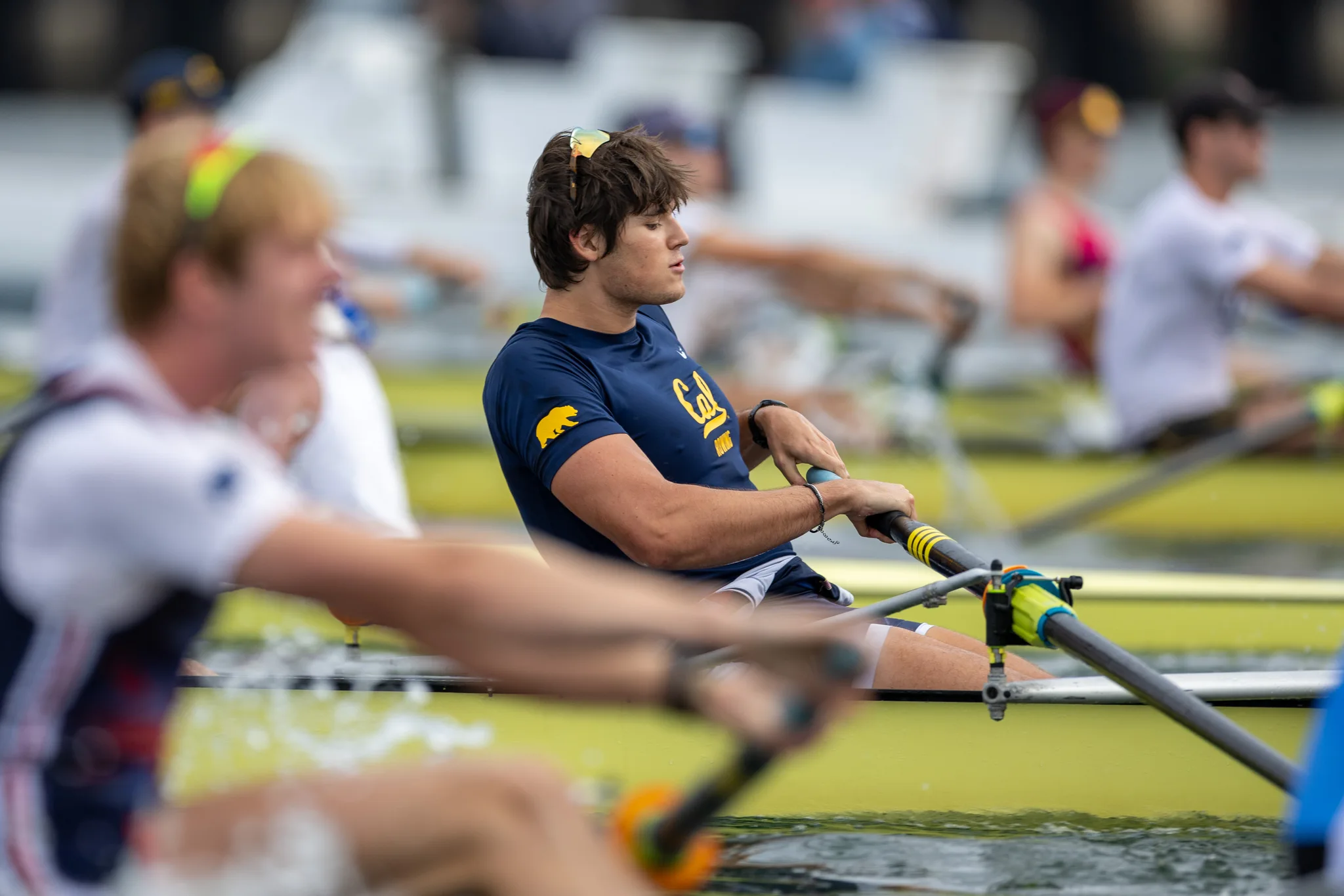 OAKLAND, CA :  August 29 2026. University of California Men’s Crew practice on the Oakland/Alameda Estuary. At the T. Gary Rogers Rowing Center. (Photo by Zach Franzezn)