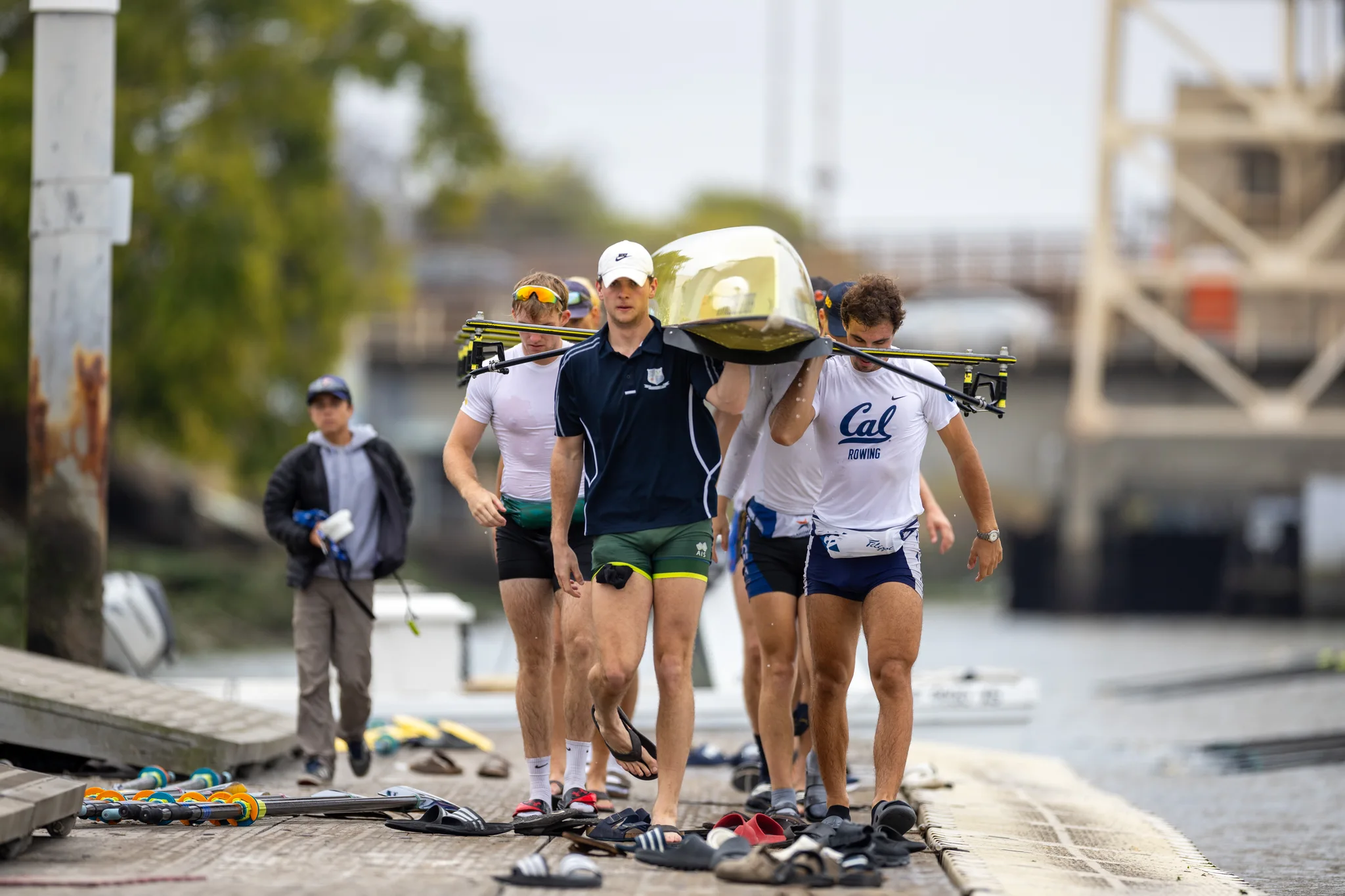 OAKLAND, CA :  August 29 2026. University of California Men’s Crew practice on the Oakland/Alameda Estuary. At the T. Gary Rogers Rowing Center. (Photo by Zach Franzezn)